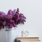 Suggestions for how to start decorating your new home: from choosing colors to furniture arrangement