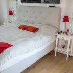 Quick and easy engagement decoration ideas for your home - simple and elegant!