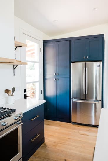 Where to buy home decor in Bangalore: Explore local markets and specialty stores for unique finds