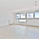 Step-by-step guide on how to market a small home decor business effectively