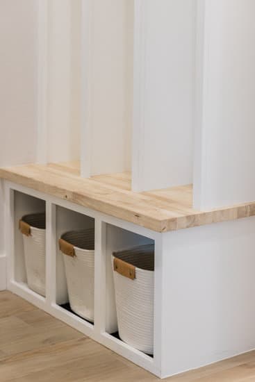 Fresh pastels, vivid corals, and botanical greens