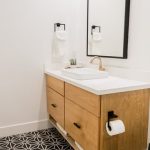 Stunning green wall home decor for a vibrant and natural touch to your living space